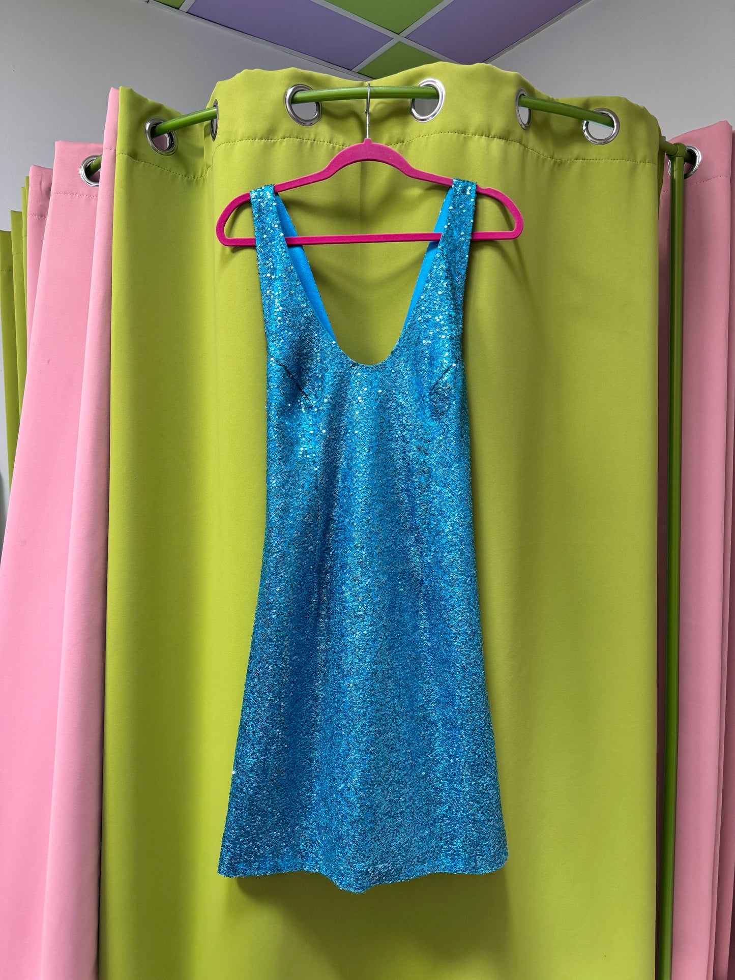Sz M/L VTG 90's Baby Blue Sequin Shift