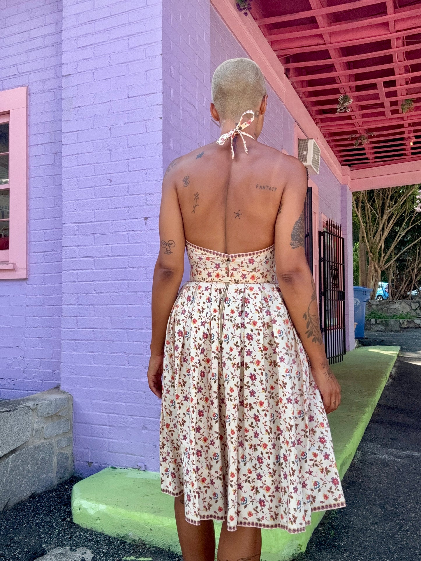Sz XS 70s Halter Floral Dress w/ Belt