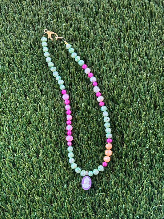 Prettiest Lobster - Fully Beaded Cameo (pink + green)