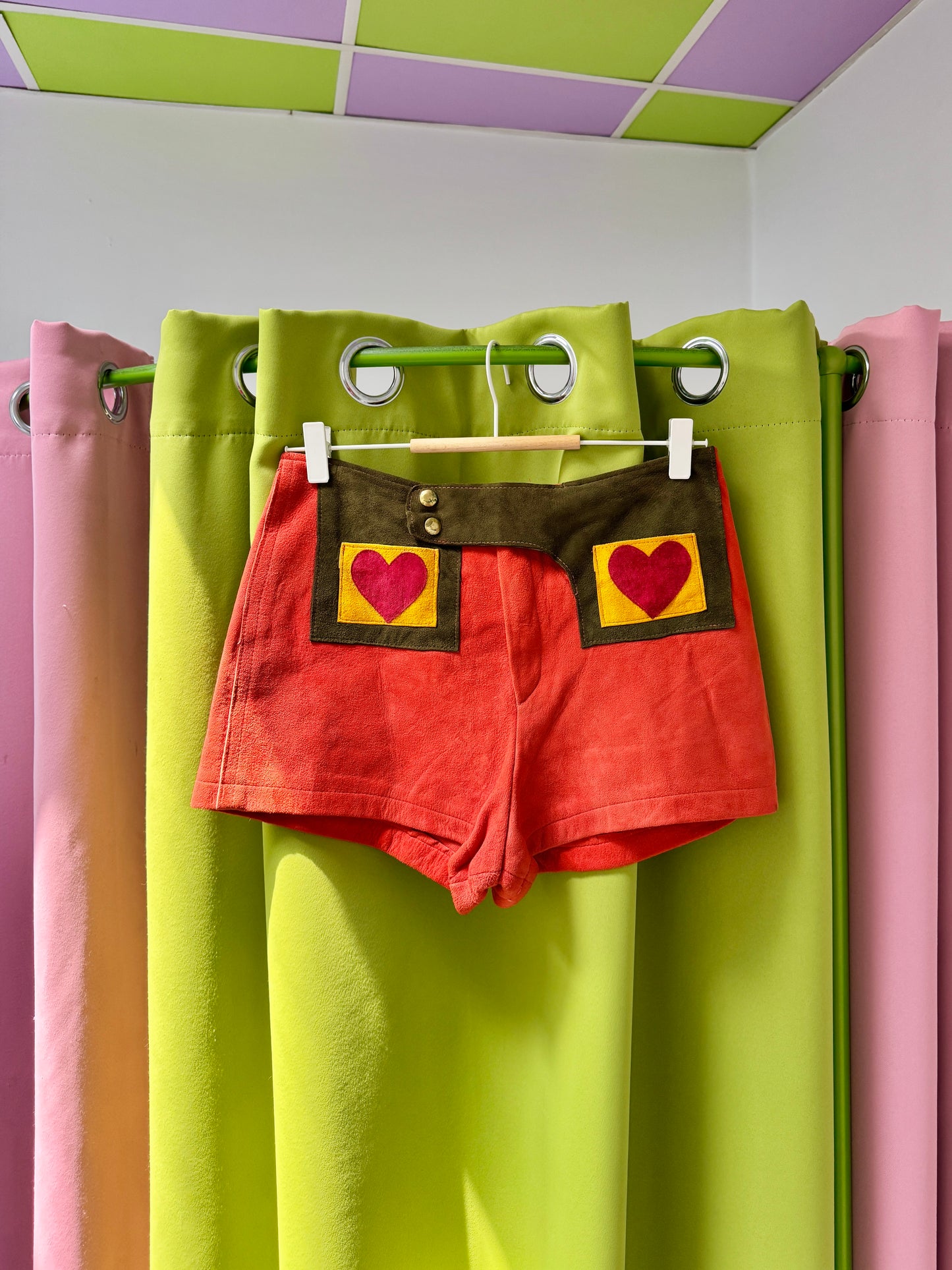 Sz S Suede 60's Hotshorts with Heart Applique | MN X Community