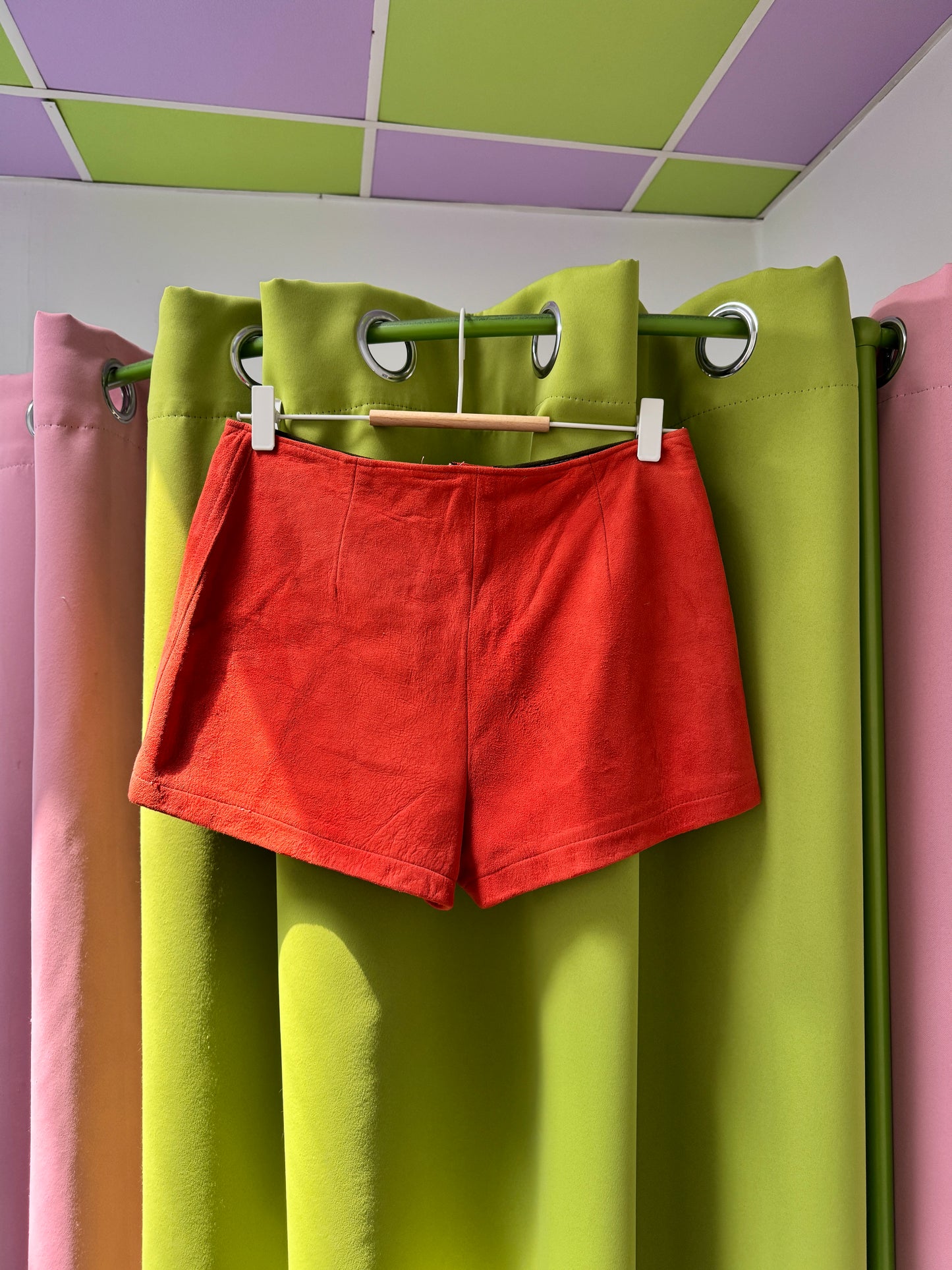 Sz S Suede 60's Hotshorts with Heart Applique | MN X Community